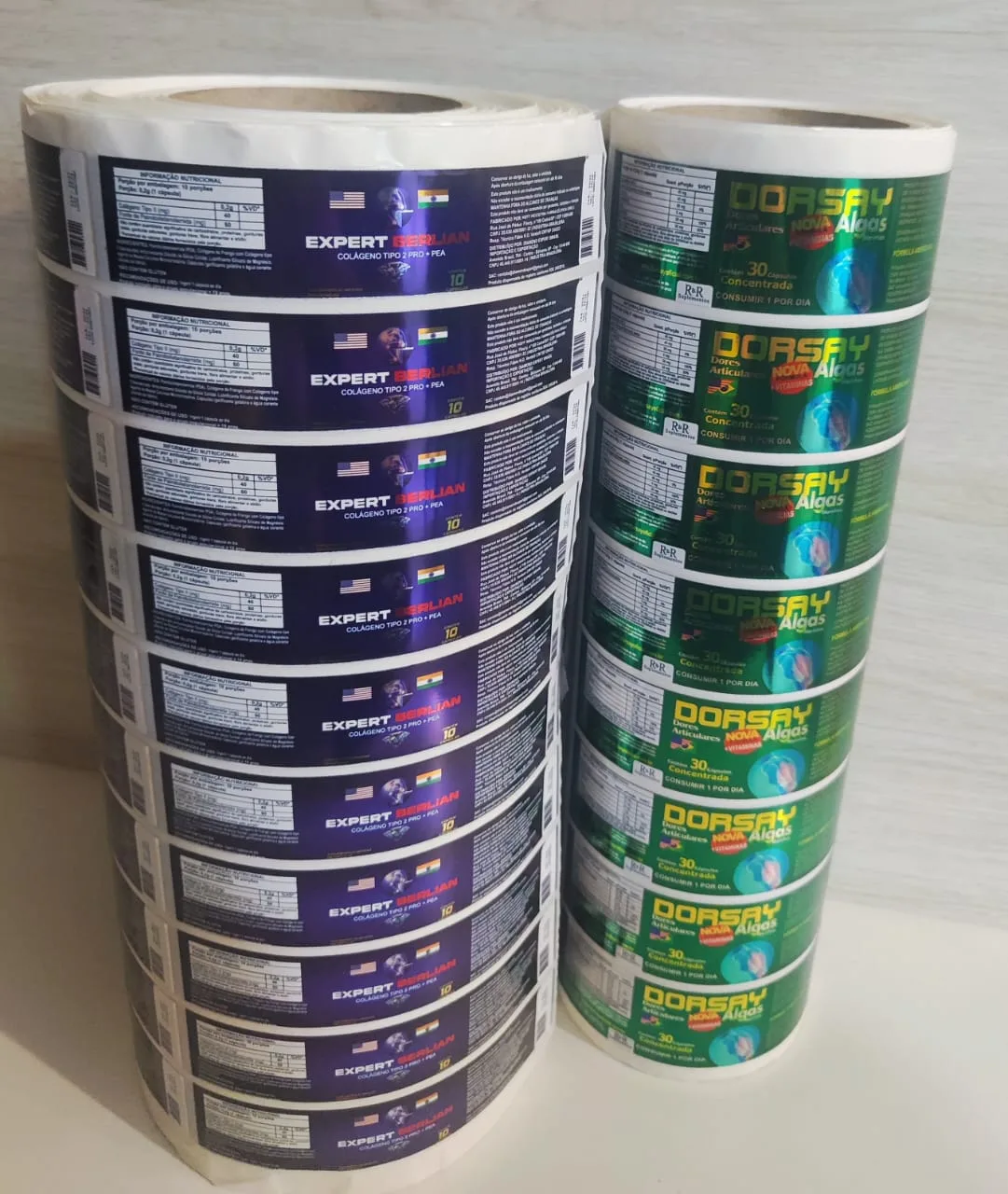 Etiqueta Metálica — trabalho Pantone Gráfica 2